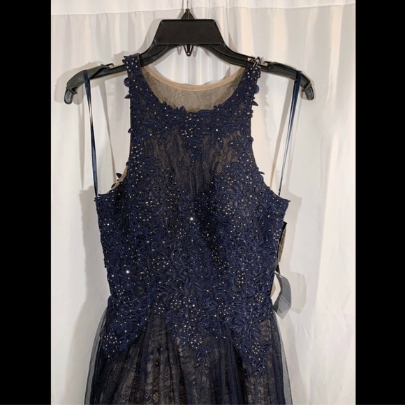 NWT $288‎ XSCAPE Sparkling Lace Evening Dress in Navy/Nude [SZ 6 ] - Picture 3 of 8